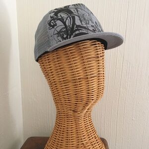 Festival artisan hand painted  trucker hat snap back grey black Mens Unisex